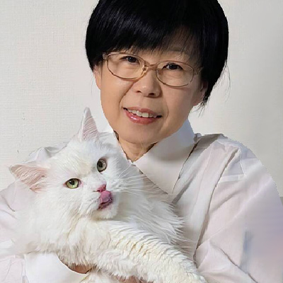 Akemi Uno